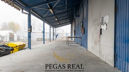 Pronájem skladu 332 m², Újezd u Brna