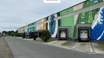 Pronájem výrobního prostoru 6 398 m², Kněževes