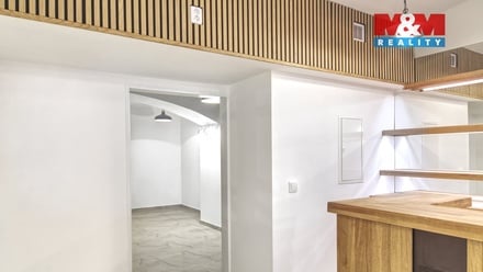 Prodej obchodního prostoru 72 m², Praha