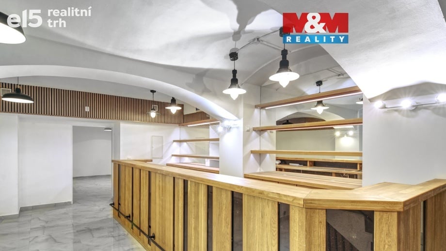 Prodej obchodního prostoru 72 m², Praha