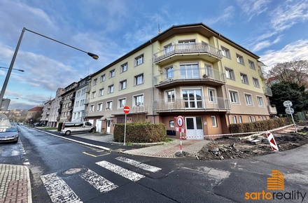 Pronájem bytu 1+kk 29 m², Ústí nad Labem - Střekov