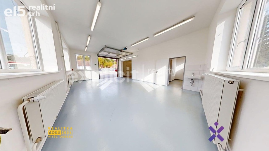 Pronájem skladu 174 m², Zlín
