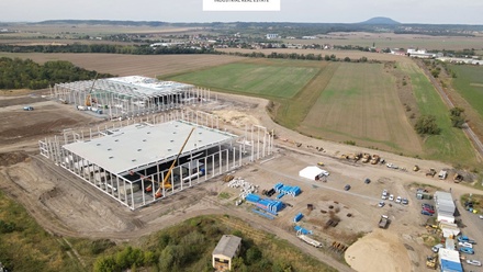 Pronájem výrobního prostoru 15 000 m², Lužec nad Vltavou