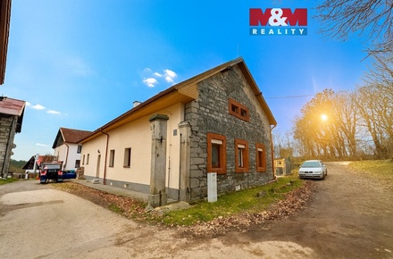 Pronájem bytu 2+kk 50 m², Černá v Pošumaví