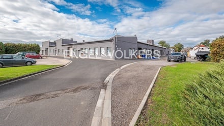 Pronájem skladu 162 m², Smidary