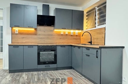 Pronájem bytu 3+kk 70 m², Frýdlant - Větrov