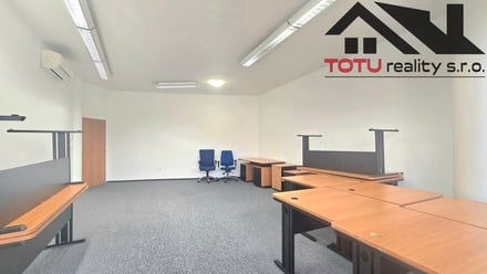 Pronájem kanceláře 38 m², Chrudim