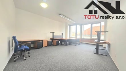 Pronájem kanceláře 38 m², Chrudim