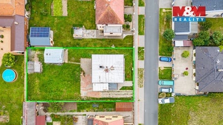 Prodej rodinného domu 250 m², Tři Dvory