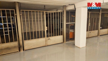 Pronájem garáže 15 m², Praha 6