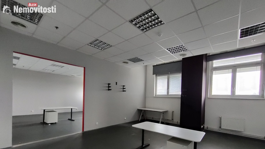 Pronájem kanceláře 83 m², Praha - Třebonice