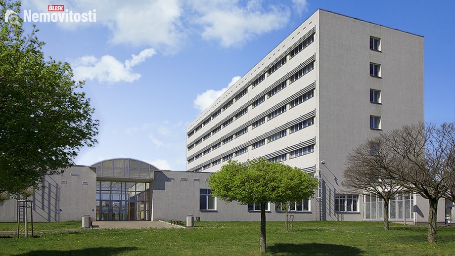 Pronájem kanceláře 126 m², Praha - Třebonice