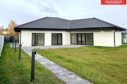 Prodej rodinného domu 177 m², Velká Hleďsebe