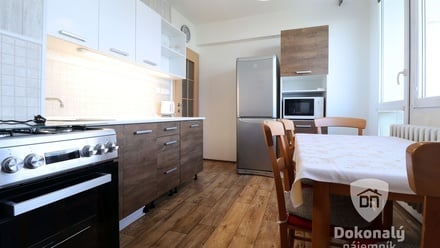 Pronájem bytu 3+1 70 m², Kladno - Kročehlavy