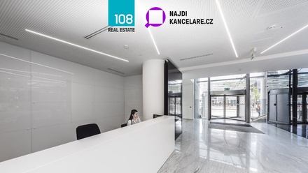 Pronájem kanceláře 773 m², Praha 4