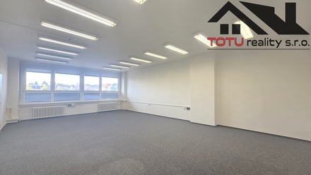 Pronájem kanceláře 61 m², Chrudim