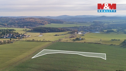 Prodej pole 3 590 m², Zemětice