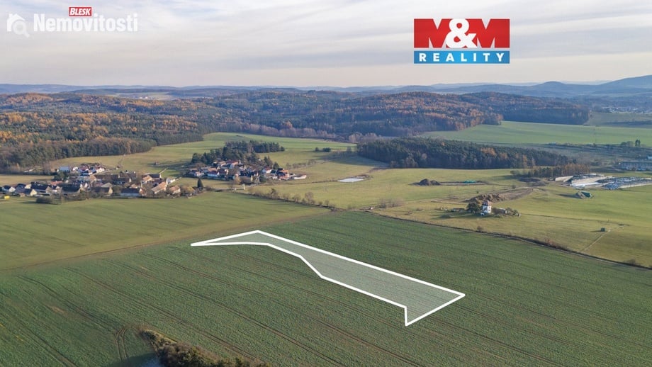 Prodej pole 3 590 m², Zemětice