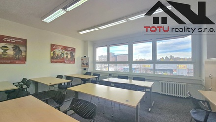Pronájem kanceláře 40 m², Chrudim