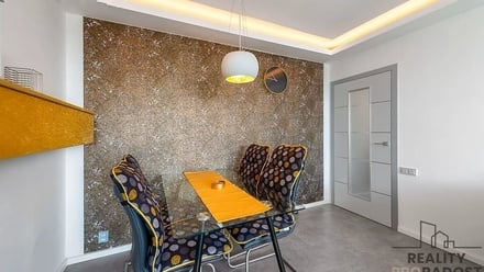 Pronájem bytu 3+1 83 m², Praha 4