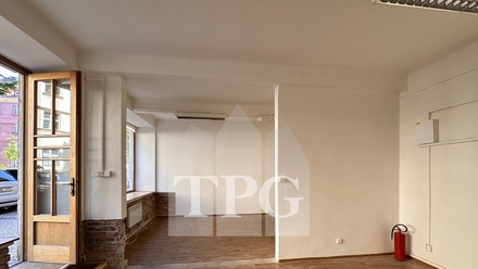 Pronájem obchodního prostoru 37 m², Praha - Bubeneč