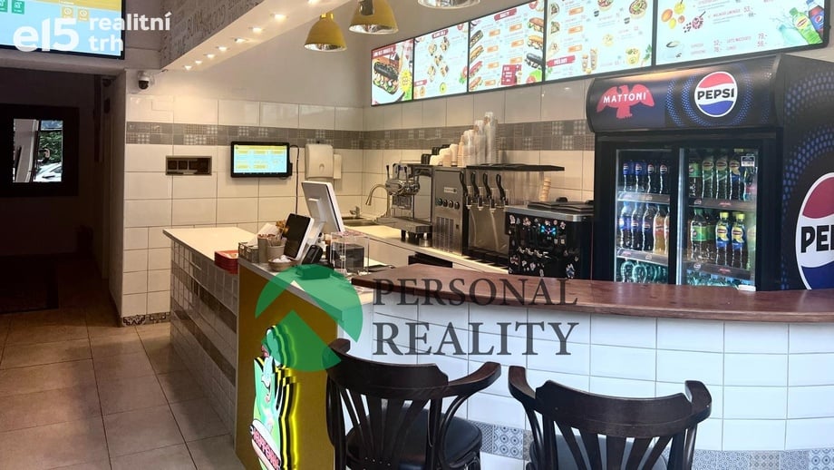 Pronájem restaurace 300 m², Praha - Nusle