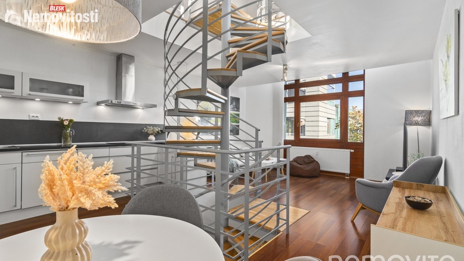 Prodej bytu 3+kk 81 m², Praha - Libeň