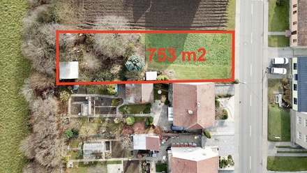 Prodej stavebního pozemku 753 m², Tvarožná