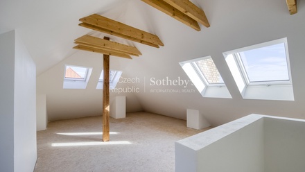 Prodej bytu 2+kk 76 m², Praha - Dejvice