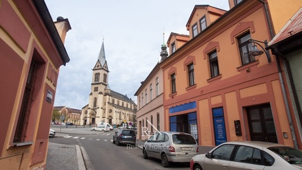 Prodej činžovního domu 402 m², Kladno