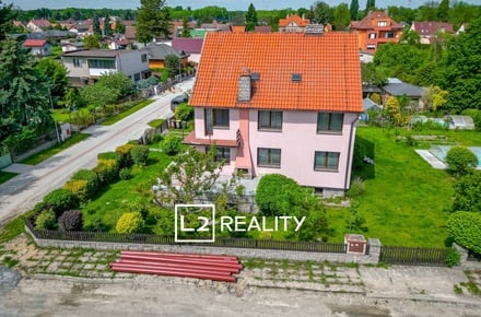 Prodej rodinného domu 333 m², Čelákovice