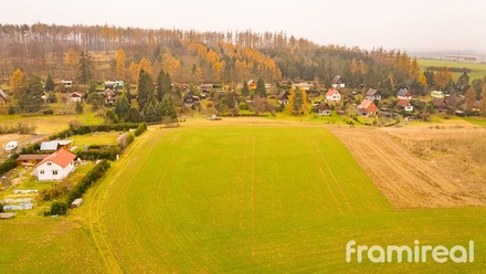 Prodej stavebního pozemku 1 949 m², Pucov