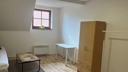 Pronájem bytu 1+kk 31 m², Znojmo