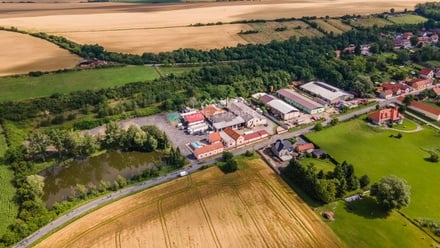 Prodej výrobního prostoru 23 788 m², Všetaty