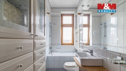 Pronájem bytu 2+1 60 m², Praha 6