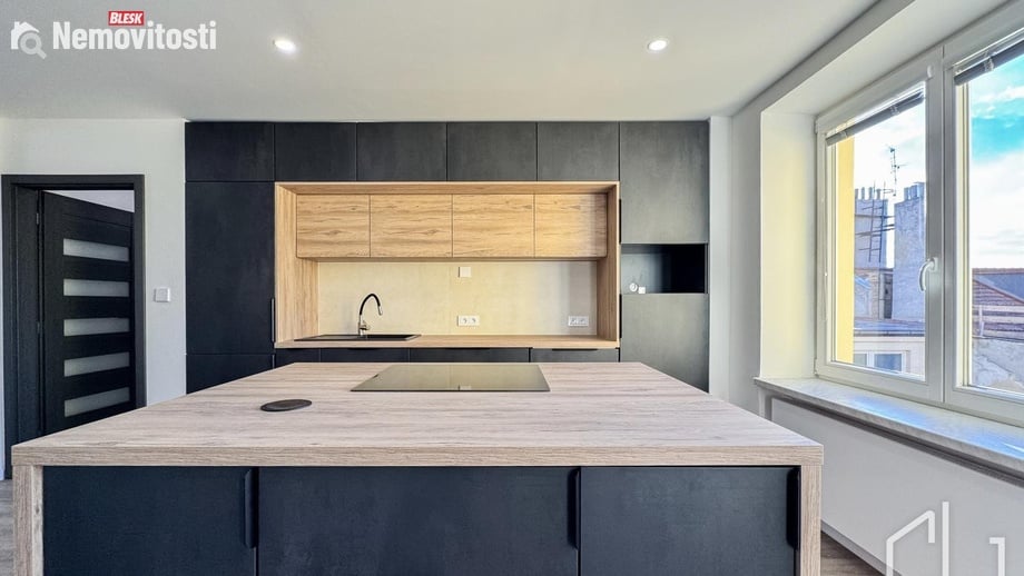 Pronájem bytu 2+kk 66 m², Praha 2, Vinohrady