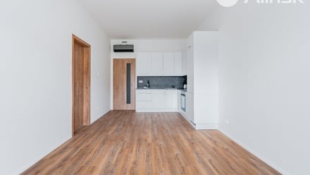 Pronájem bytu 3+kk 65 m², Brno - Komárov