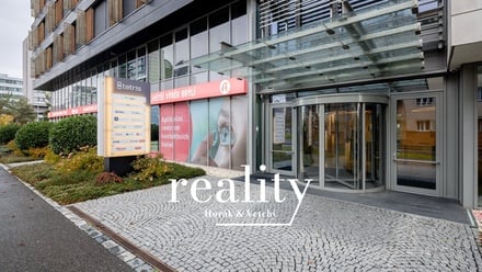 Pronájem kanceláře 405 m², Praha - Michle
