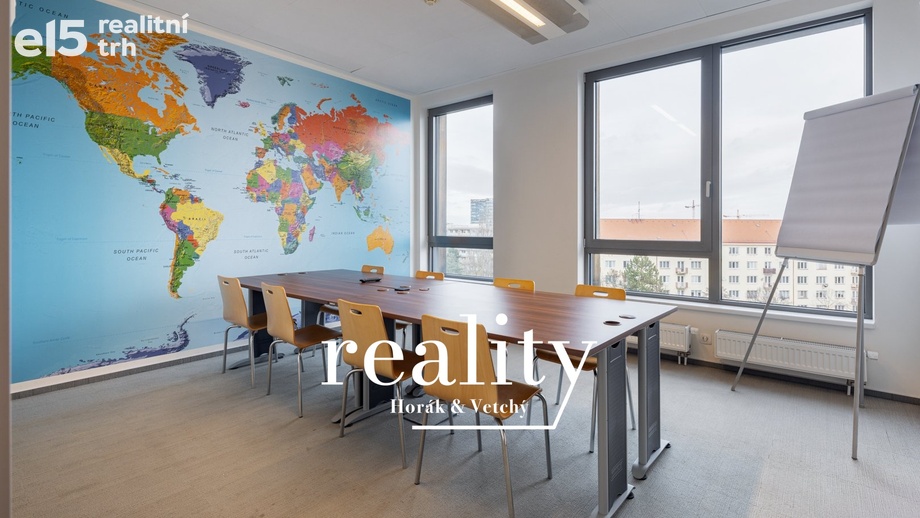 Pronájem kanceláře 405 m², Praha - Michle