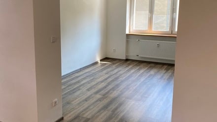 Pronájem bytu 2+1 52 m², Kladno - Kročehlavy