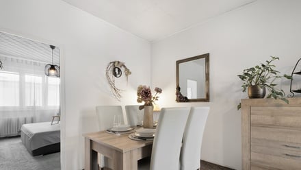 Pronájem bytu 2+1 58 m², Praha - Malešice