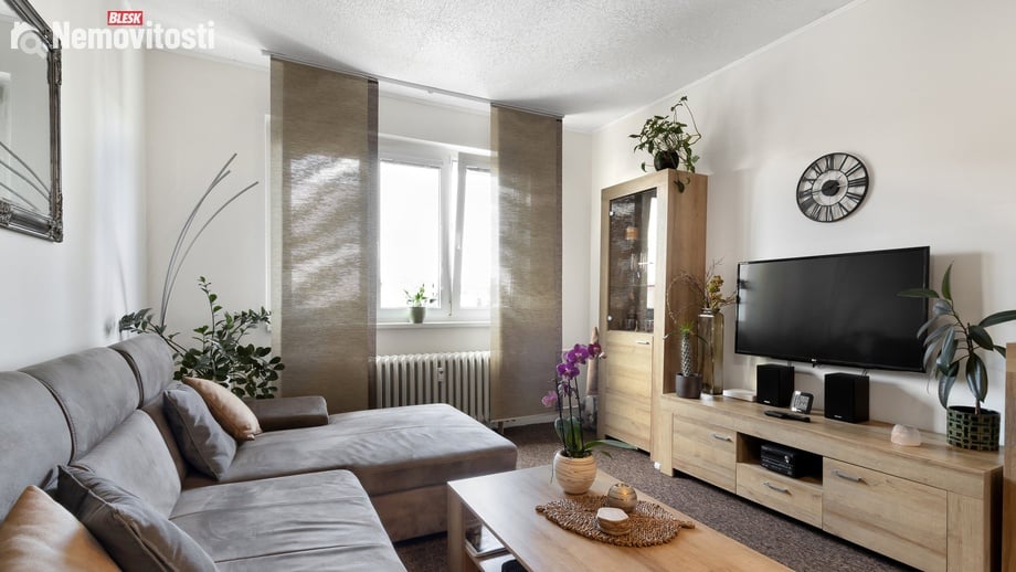 Pronájem bytu 2+1 58 m², Praha - Malešice