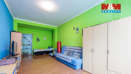 Pronájem bytu 3+1 84 m², Bukovany