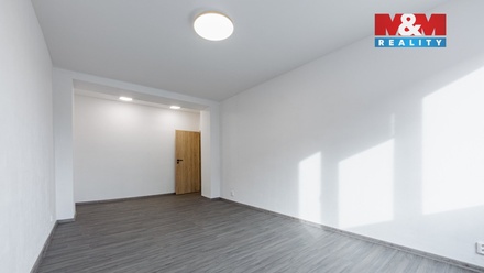 Pronájem bytu 2+1 52 m², Sokolov