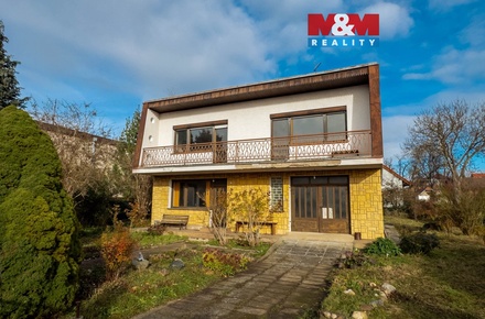 Prodej rodinného domu 204 m², Horní Beřkovice