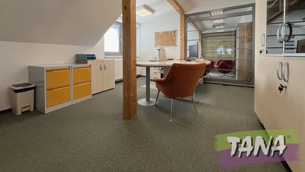 Pronájem kanceláře 35 m², Dvůr Králové nad Labem - Lipnice