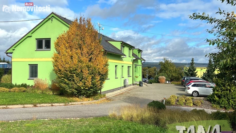 Pronájem kanceláře 35 m², Dvůr Králové nad Labem - Lipnice