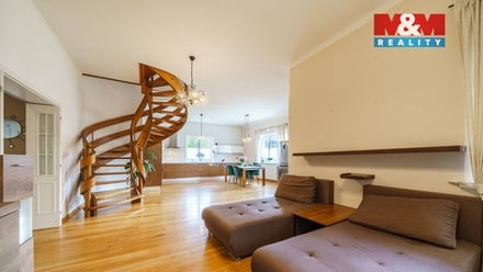 Prodej rodinného domu 244 m², Karlovy Vary
