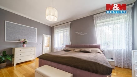 Prodej rodinného domu 244 m², Karlovy Vary