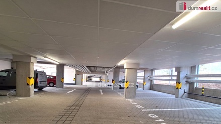 Pronájem garáže 12 m², Praha 9